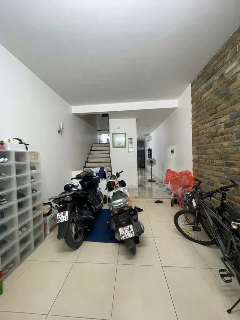 Cho thuê nhà hẻm Ngõ 54 Hồng Hà, Hà Nội – 3 phòng ngủ, giá 18 triệu — Hình 3 Cho thuê nhà hẻm Ngõ 54 Hồng Hà, Hà Nội – 3 phòng ngủ, giá 18 triệu — Hình 3