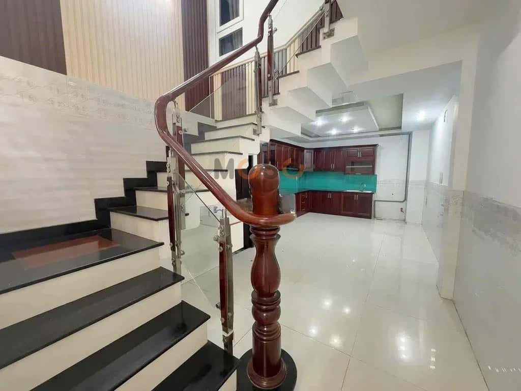 Cho thuê nhà mặt tiền Hàn Mặc Tử Quận Tân Phú, TP.HCM – 4 phòng ngủ, giá 19 triệu — Hình 2 Cho thuê nhà mặt tiền Hàn Mặc Tử Quận Tân Phú, TP.HCM – 4 phòng ngủ, giá 19 triệu — Hình 2