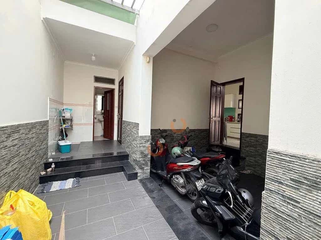 Cho thuê nhà hẻm Trần Lựu Quận 2 cũ, TP.HCM – 5 phòng ngủ, giá 45 triệu — Hình 3 Cho thuê nhà hẻm Trần Lựu Quận 2 cũ, TP.HCM – 5 phòng ngủ, giá 45 triệu — Hình 3