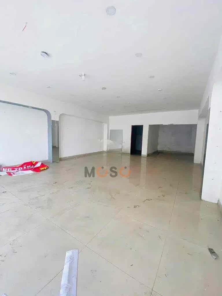 Cho thuê nhà mặt tiền Đường Nguyễn Ái Quốc Thành phố Biên Hòa, Đồng Nai – giá 20 triệu — Hình 2 Cho thuê nhà mặt tiền Đường Nguyễn Ái Quốc Thành phố Biên Hòa, Đồng Nai – giá 20 triệu — Hình 2