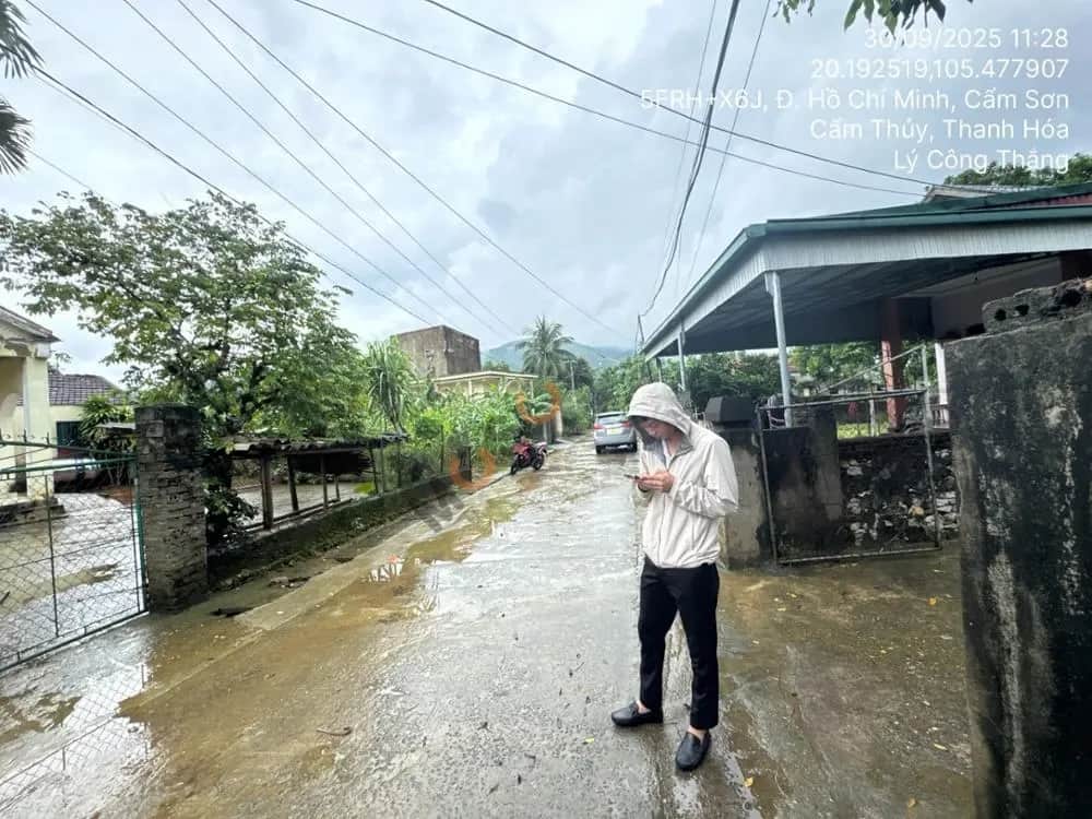 Bán nhà hẻm Đường Hồ Chí Minh Huyện Cẩm Thủy, Thanh Hóa – giá 1.7 tỷ Bán nhà hẻm Đường Hồ Chí Minh Huyện Cẩm Thủy, Thanh Hóa – giá 1.7 tỷ