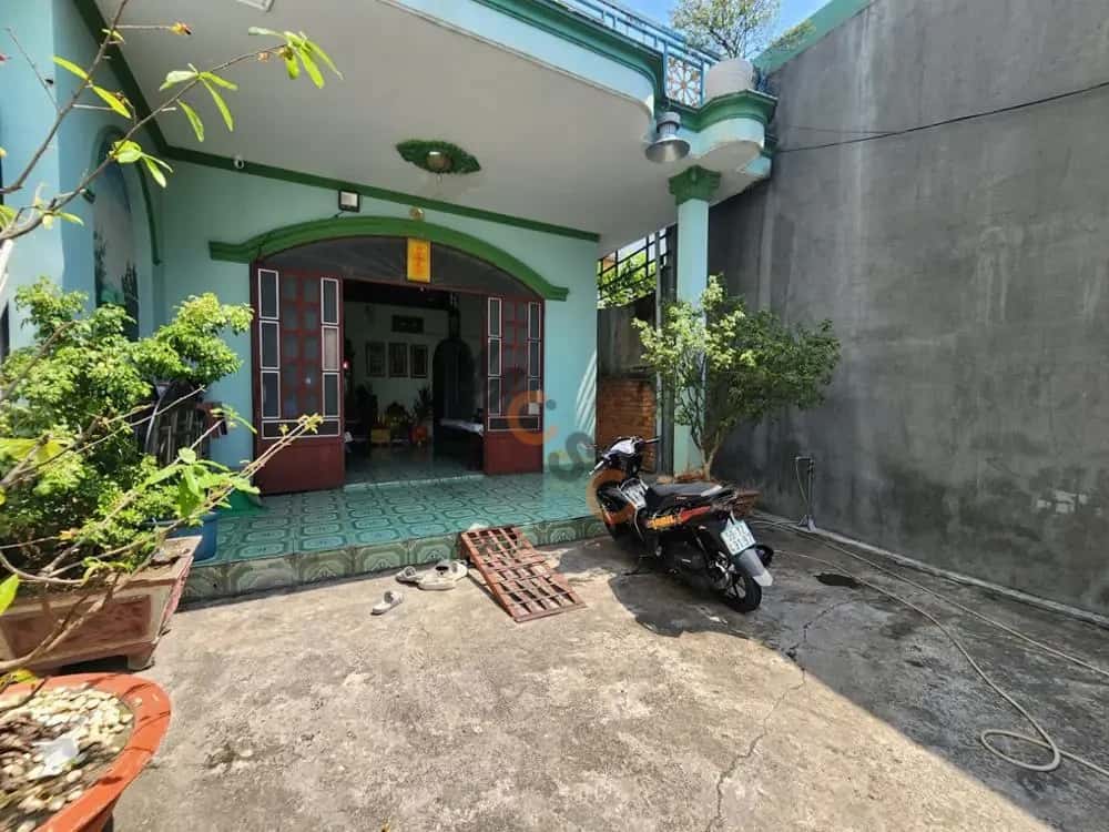 Bán nhà hẻm Nội hóa 2 Dĩ An, Bình Dương – giá 4.7 tỷ — Hình 3 Bán nhà hẻm Nội hóa 2 Dĩ An, Bình Dương – giá 4.7 tỷ — Hình 3