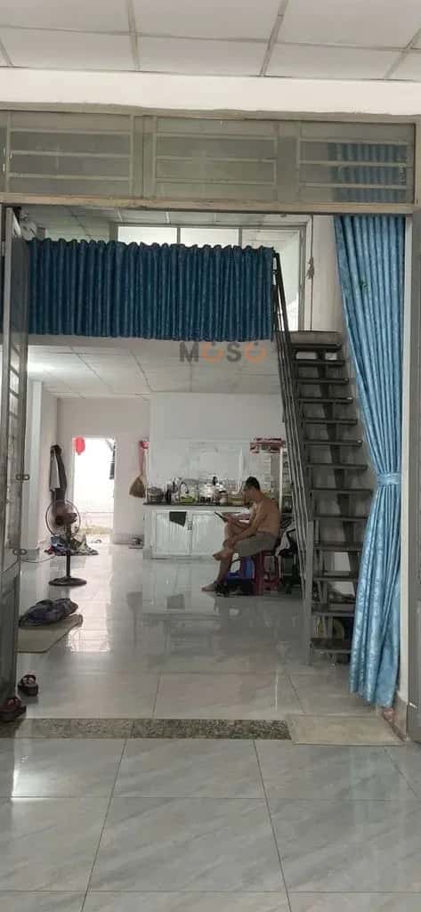 Cho thuê nhà mặt tiền Tân Thới Nhất 11 Quận 12, TP.HCM – 2 phòng ngủ, giá 8 triệu — Hình 3 Cho thuê nhà mặt tiền Tân Thới Nhất 11 Quận 12, TP.HCM – 2 phòng ngủ, giá 8 triệu — Hình 3
