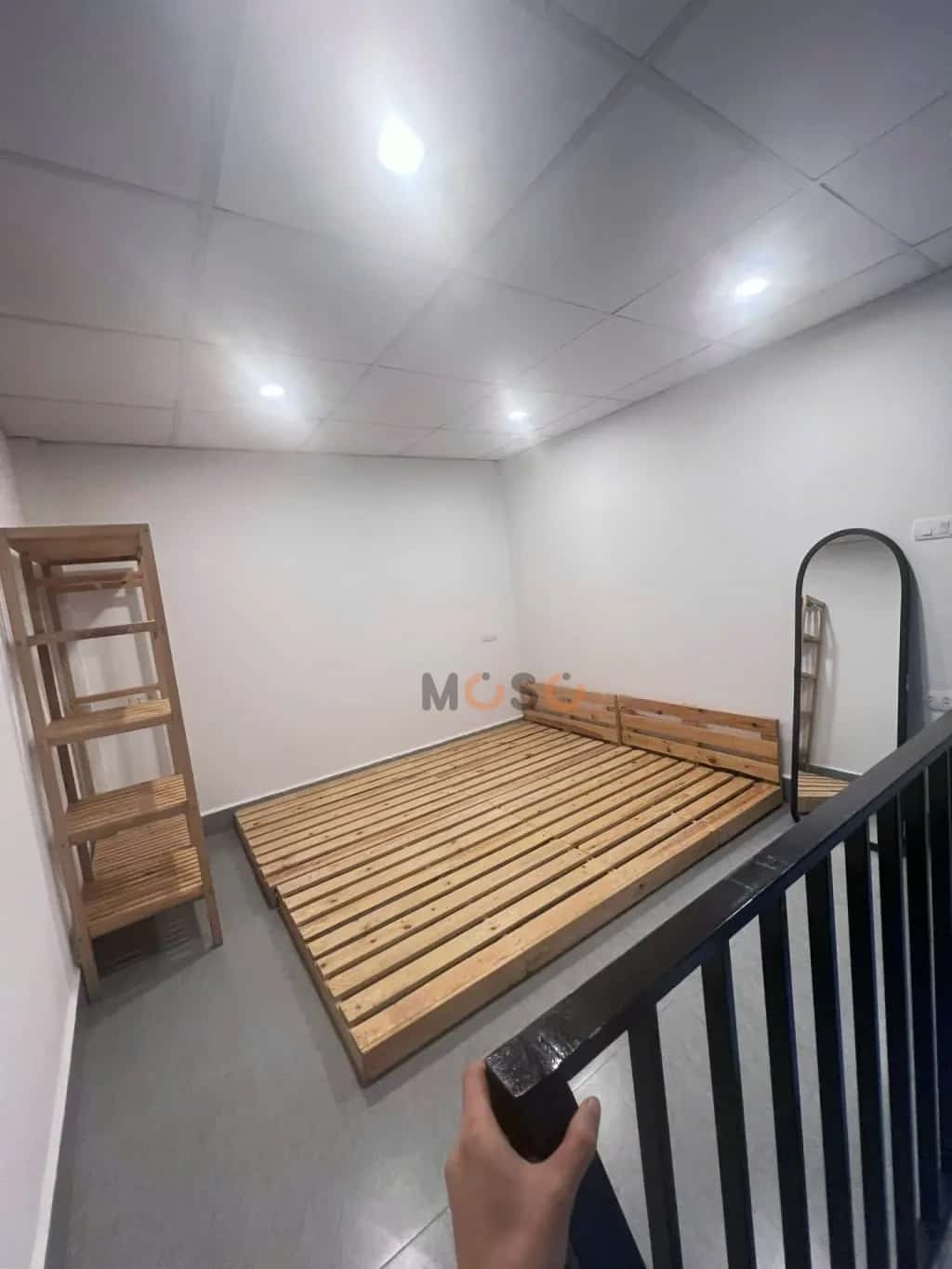 Cho thuê căn hộ chung cư Phố Tứ Liên Hồng Hà, Hà Nội – 1 phòng ngủ, giá 3.5 triệu — Hình 3 Cho thuê căn hộ chung cư Phố Tứ Liên Hồng Hà, Hà Nội – 1 phòng ngủ, giá 3.5 triệu — Hình 3