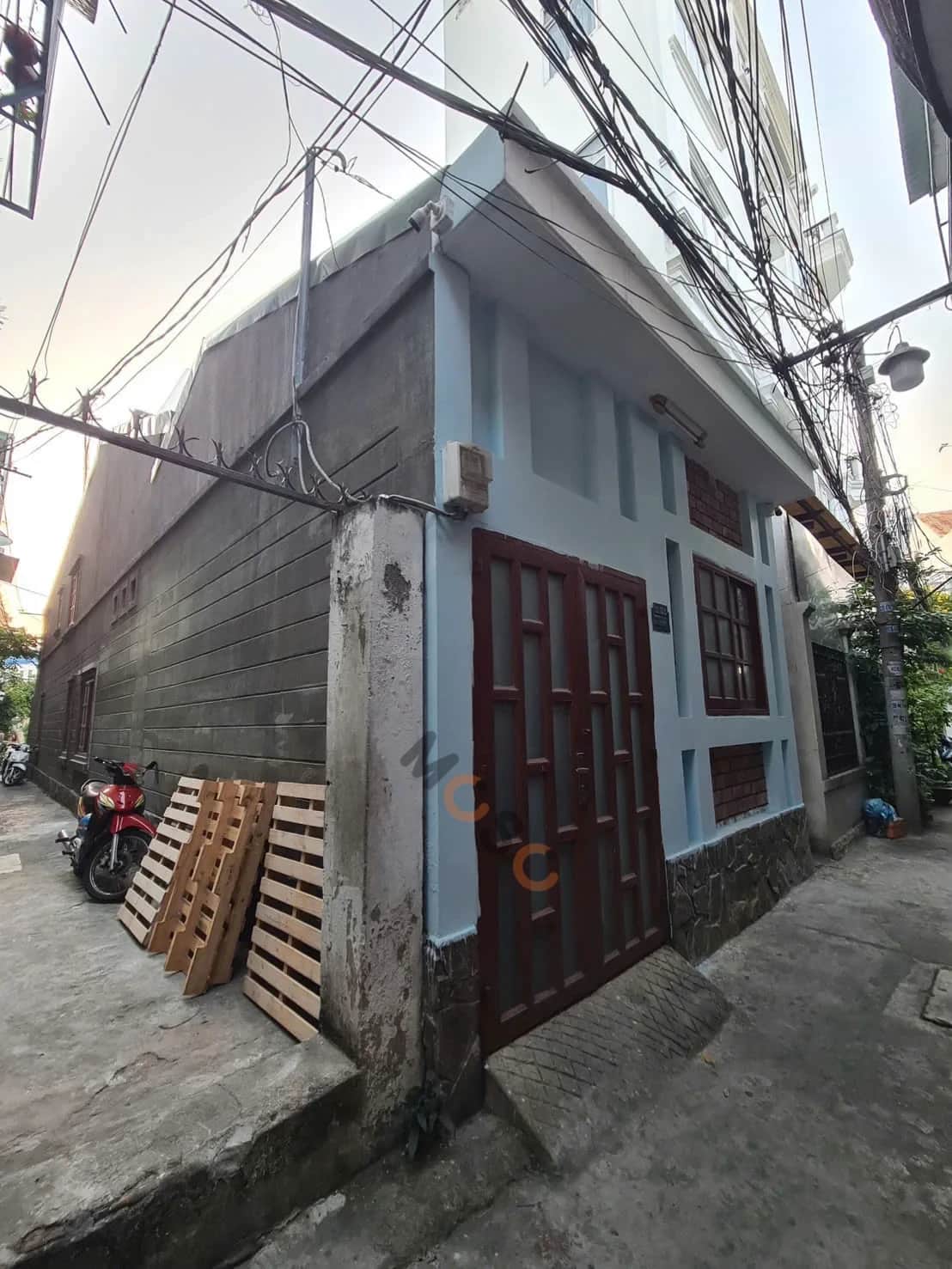 Bán nhà hẻm Thành Thái Quận 10, TP.HCM – 3 phòng ngủ, giá 18 tỷ Bán nhà hẻm Thành Thái Quận 10, TP.HCM – 3 phòng ngủ, giá 18 tỷ