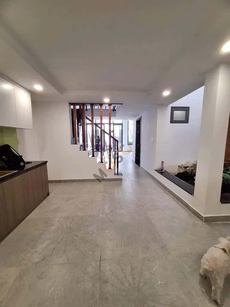 Cho thuê nhà mặt tiền Đường Phan Đăng Lưu Quận Bình Thạnh, TP.HCM – 4 phòng ngủ, giá 27 triệu — Hình 3 Cho thuê nhà mặt tiền Đường Phan Đăng Lưu Quận Bình Thạnh, TP.HCM – 4 phòng ngủ, giá 27 triệu — Hình 3