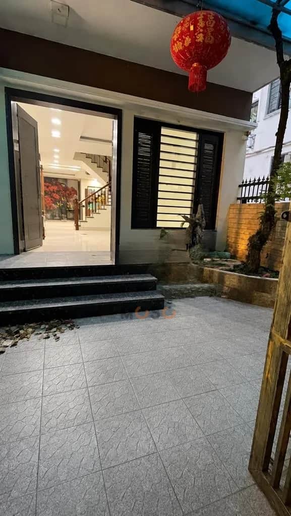 Cho thuê nhà hẻm Phố Ô Cách Việt Hưng, Hà Nội – giá 25 triệu Cho thuê nhà hẻm Phố Ô Cách Việt Hưng, Hà Nội – giá 25 triệu