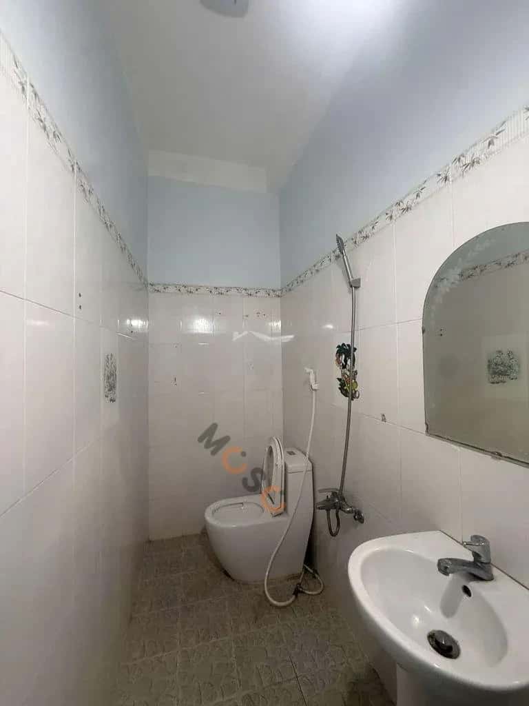 Cho thuê nhà hẻm Đường số 5 Thành phố Dĩ An, Binh Duong – 6 phòng ngủ, giá 15 triệu — Hình 3 Cho thuê nhà hẻm Đường số 5 Thành phố Dĩ An, Binh Duong – 6 phòng ngủ, giá 15 triệu — Hình 3