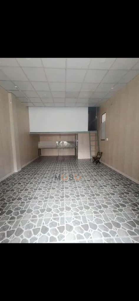 Cho thuê nhà mặt tiền Nguyễn Trãi Dĩ An, TP.HCM – giá 5 triệu — Hình 3 Cho thuê nhà mặt tiền Nguyễn Trãi Dĩ An, TP.HCM – giá 5 triệu — Hình 3