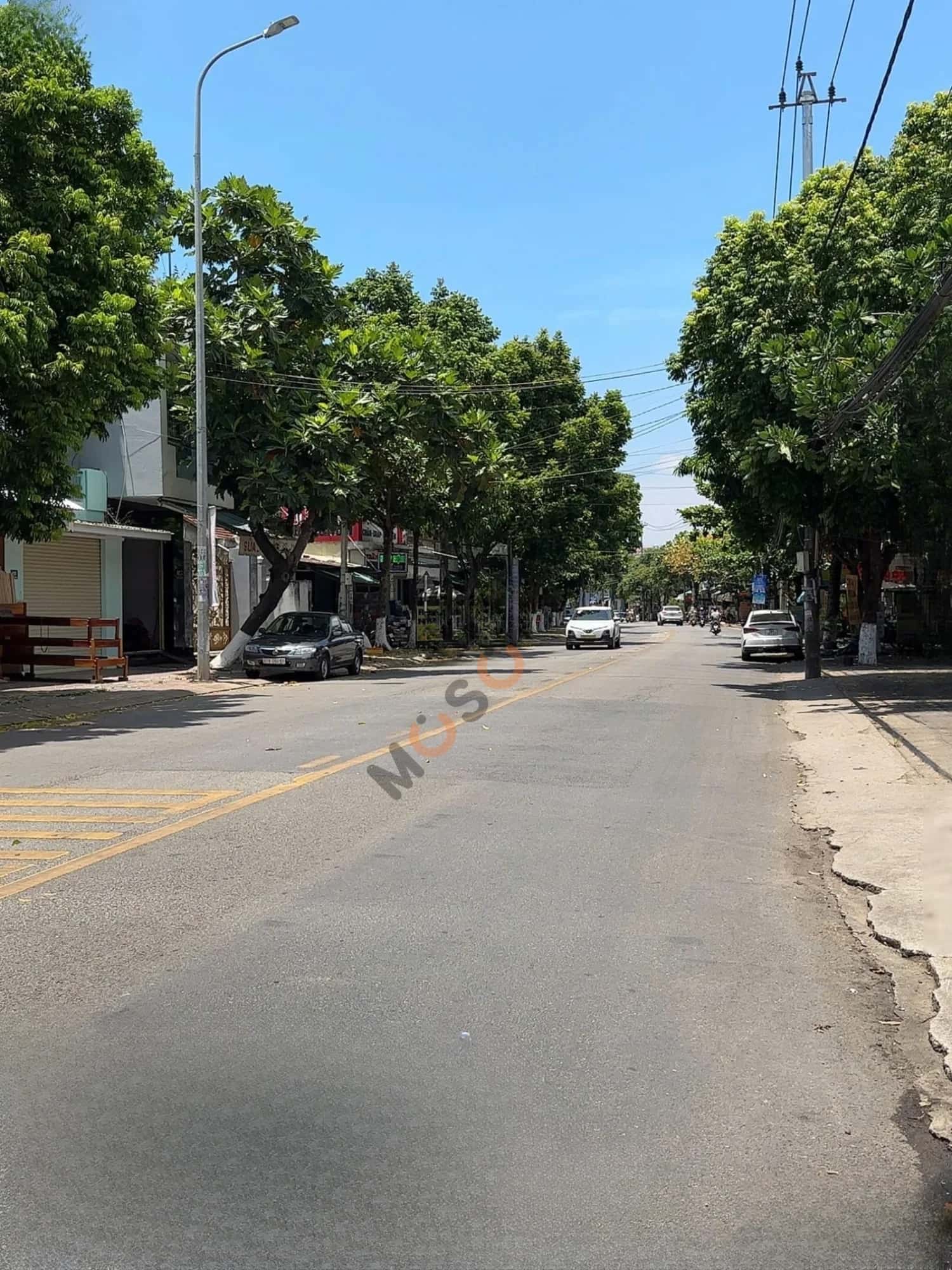 Bán nhà mặt tiền Quang Trung Thành phố Quảng Ngãi, Quảng Ngãi – 4 phòng ngủ, giá 5.6 tỷ — Hình 2 Bán nhà mặt tiền Quang Trung Thành phố Quảng Ngãi, Quảng Ngãi – 4 phòng ngủ, giá 5.6 tỷ — Hình 2