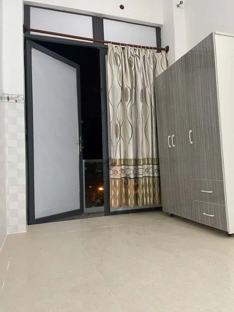 Cho thuê nhà hẻm Đường Văn Thân Quận 6, TP.HCM – 4 phòng ngủ, giá 12 triệu — Hình 2 Cho thuê nhà hẻm Đường Văn Thân Quận 6, TP.HCM – 4 phòng ngủ, giá 12 triệu — Hình 2