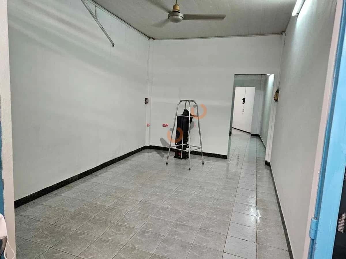 Cho thuê nhà hẻm Tô Hiến Thành Quận 10, TP.HCM – 2 phòng ngủ, giá 15 triệu — Hình 2 Cho thuê nhà hẻm Tô Hiến Thành Quận 10, TP.HCM – 2 phòng ngủ, giá 15 triệu — Hình 2