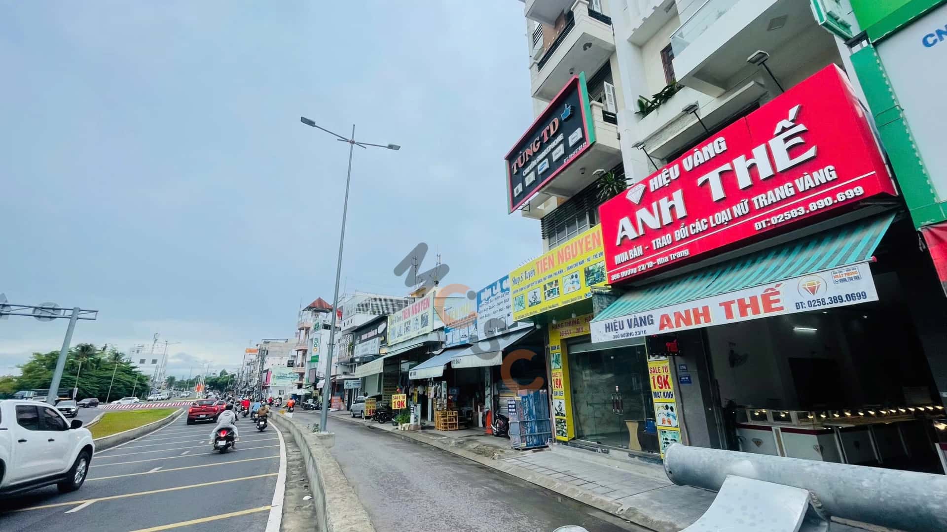 Bán nhà mặt tiền đường 23/10 Thành phố Nha Trang, Khánh Hòa – 4 phòng ngủ, giá 10 tỷ — Hình 3 Bán nhà mặt tiền đường 23/10 Thành phố Nha Trang, Khánh Hòa – 4 phòng ngủ, giá 10 tỷ — Hình 3