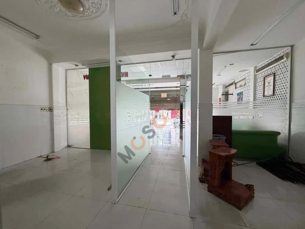 Cho thuê nhà mặt tiền Yersin Thành phố Thủ Dầu Một, Ho Chi Minh – giá 40 triệu — Hình 3 Cho thuê nhà mặt tiền Yersin Thành phố Thủ Dầu Một, Ho Chi Minh – giá 40 triệu — Hình 3