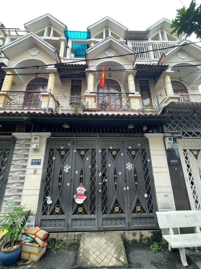 Cho thuê nhà hẻm Thạnh lộc 13 Quận 12, TP.HCM – 3 phòng ngủ, giá 10 triệu Cho thuê nhà hẻm Thạnh lộc 13 Quận 12, TP.HCM – 3 phòng ngủ, giá 10 triệu
