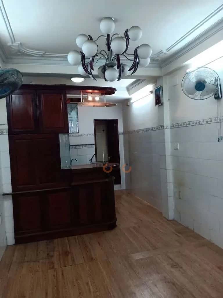 Cho thuê nhà hẻm Chương Dương Quận 1, TP.HCM – 2 phòng ngủ, giá 17.5 triệu — Hình 2 Cho thuê nhà hẻm Chương Dương Quận 1, TP.HCM – 2 phòng ngủ, giá 17.5 triệu — Hình 2