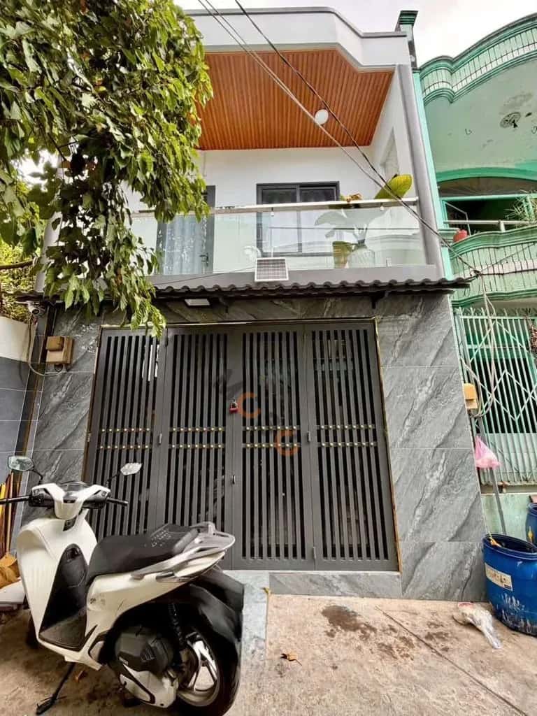 Cho thuê nhà hẻm Chiến Lược Bình Tân, TP.HCM – 3 phòng ngủ, giá 10 triệu — Hình 2 Cho thuê nhà hẻm Chiến Lược Bình Tân, TP.HCM – 3 phòng ngủ, giá 10 triệu — Hình 2