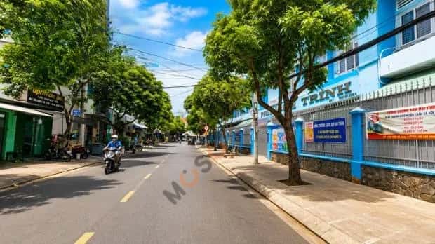 Cho thuê nhà mặt tiền Trần Quang Cơ Quận Tân Phú, TP.HCM – 5 phòng ngủ, giá 20 triệu — Hình 2 Cho thuê nhà mặt tiền Trần Quang Cơ Quận Tân Phú, TP.HCM – 5 phòng ngủ, giá 20 triệu — Hình 2