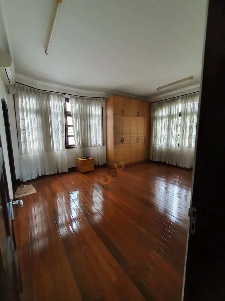 Cho thuê nhà hẻm Bành Văn Trân Tân Bình, TP.HCM – 3 phòng ngủ, giá 75 triệu — Hình 2 Cho thuê nhà hẻm Bành Văn Trân Tân Bình, TP.HCM – 3 phòng ngủ, giá 75 triệu — Hình 2
