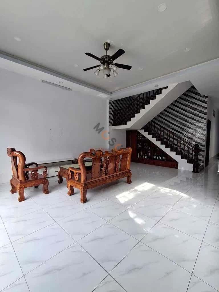 Cho thuê nhà hẻm Tân An, Tay Ninh – 3 phòng ngủ, giá 10 triệu — Hình 3 Cho thuê nhà hẻm Tân An, Tay Ninh – 3 phòng ngủ, giá 10 triệu — Hình 3