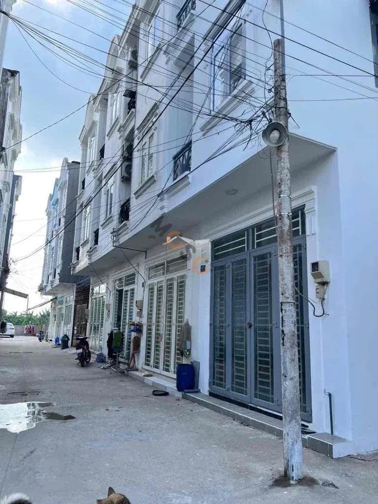 Cho thuê nhà hẻm Hà Duy Phiên Huyện Củ Chi, TP.HCM – 4 phòng ngủ, giá 4 triệu Cho thuê nhà hẻm Hà Duy Phiên Huyện Củ Chi, TP.HCM – 4 phòng ngủ, giá 4 triệu