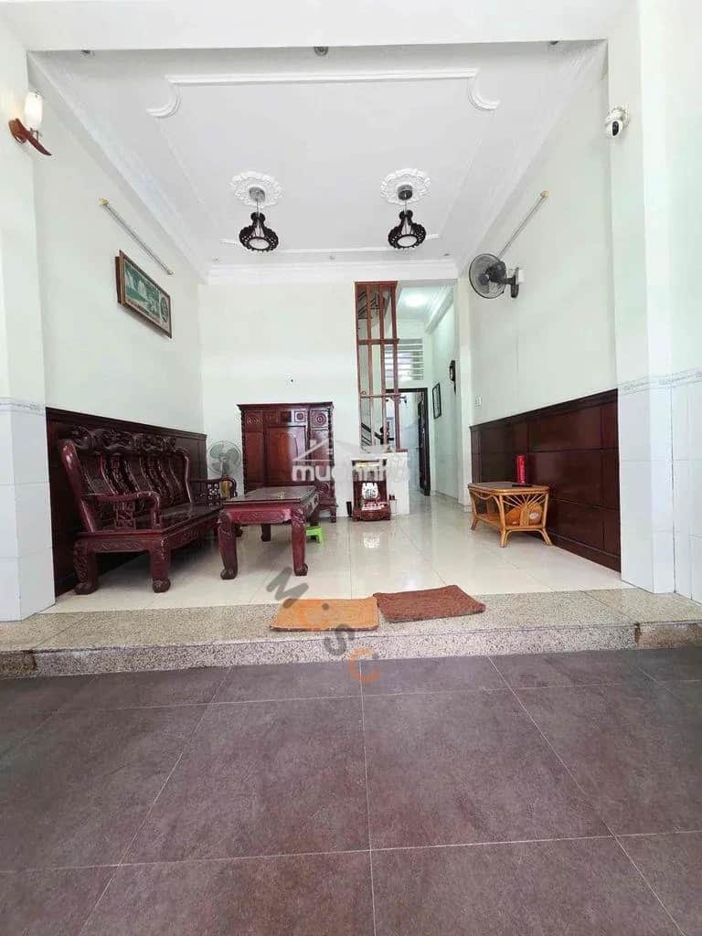 Cho thuê nhà hẻm Đường Thạch Lam Quận Tân Phú, TP.HCM – 5 phòng ngủ, giá 15 triệu Cho thuê nhà hẻm Đường Thạch Lam Quận Tân Phú, TP.HCM – 5 phòng ngủ, giá 15 triệu