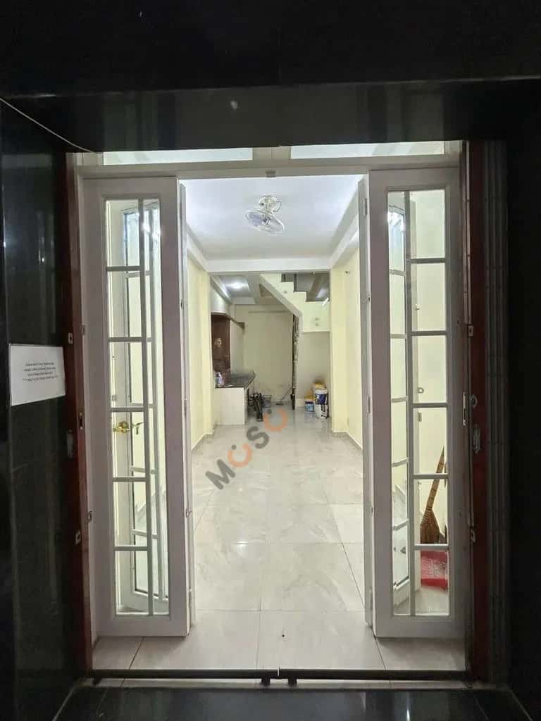 Cho thuê nhà hẻm Nguyễn Cảnh Chân Quận 1, TP.HCM – 2 phòng ngủ, giá 11 triệu — Hình 2 Cho thuê nhà hẻm Nguyễn Cảnh Chân Quận 1, TP.HCM – 2 phòng ngủ, giá 11 triệu — Hình 2