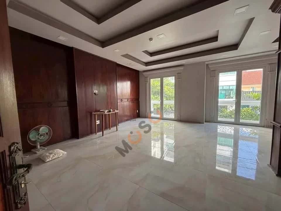 Bán nhà mặt tiền Hoàng Văn Thụ Thành phố Nha Trang, Khánh Hòa – 9 phòng ngủ, giá 35 tỷ — Hình 3 Bán nhà mặt tiền Hoàng Văn Thụ Thành phố Nha Trang, Khánh Hòa – 9 phòng ngủ, giá 35 tỷ — Hình 3