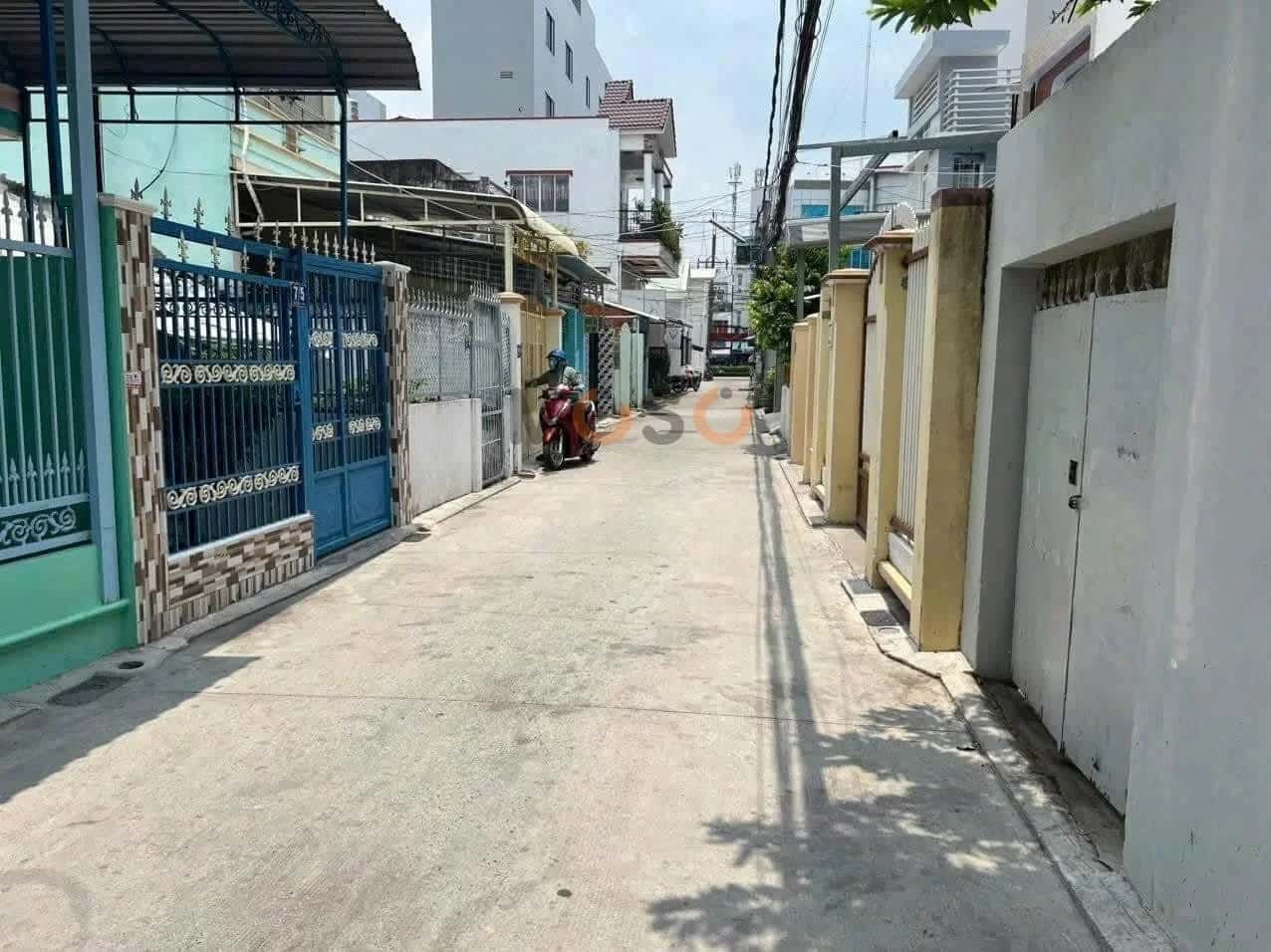 Bán nhà hẻm đường 30 Tháng 4 Quận Ninh Kiều, TP. Cần Thơ – 4 phòng ngủ, giá 2.8 tỷ — Hình 3 Bán nhà hẻm đường 30 Tháng 4 Quận Ninh Kiều, TP. Cần Thơ – 4 phòng ngủ, giá 2.8 tỷ — Hình 3