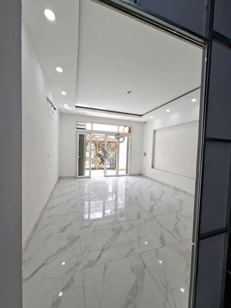 Cho thuê nhà mặt tiền Bình Phú Quận 6, Ho Chi Minh – 8 phòng ngủ, giá 100 triệu — Hình 3 Cho thuê nhà mặt tiền Bình Phú Quận 6, Ho Chi Minh – 8 phòng ngủ, giá 100 triệu — Hình 3