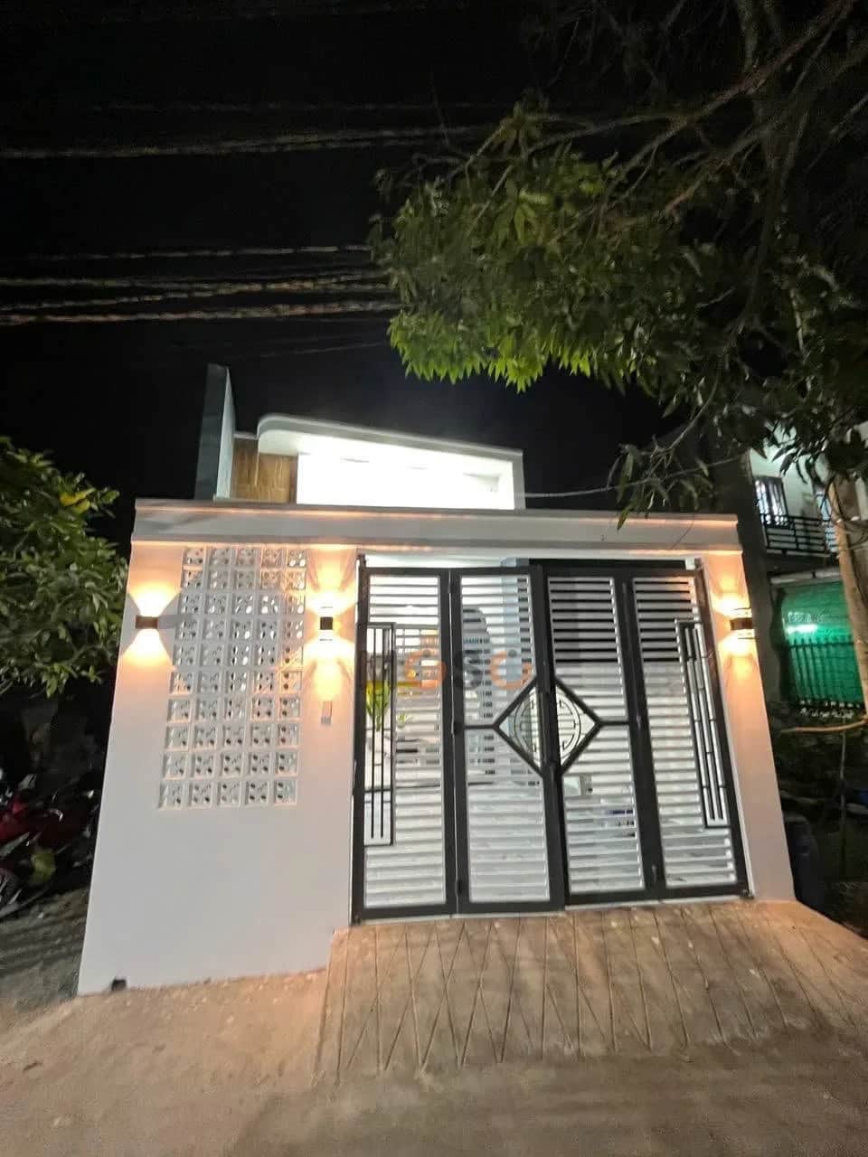 Bán nhà hẻm Ấp Rừng Dâu Huyện Đức Hòa, Long An – 3 phòng ngủ, giá 2.2 tỷ Bán nhà hẻm Ấp Rừng Dâu Huyện Đức Hòa, Long An – 3 phòng ngủ, giá 2.2 tỷ