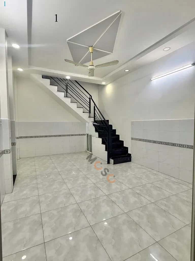 Cho thuê nhà hẻm Hà Bá Tường Quận Tân Bình, TP.HCM – 2 phòng ngủ, giá 10.5 triệu — Hình 2 Cho thuê nhà hẻm Hà Bá Tường Quận Tân Bình, TP.HCM – 2 phòng ngủ, giá 10.5 triệu — Hình 2