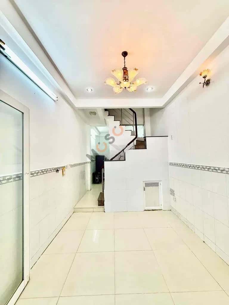 Cho thuê căn hộ chung cư Hẻm 100 Thích Quảng Đức Quận Phú Nhuận, TP.HCM – 3 phòng ngủ, giá 11 triệu — Hình 2 Cho thuê căn hộ chung cư Hẻm 100 Thích Quảng Đức Quận Phú Nhuận, TP.HCM – 3 phòng ngủ, giá 11 triệu — Hình 2