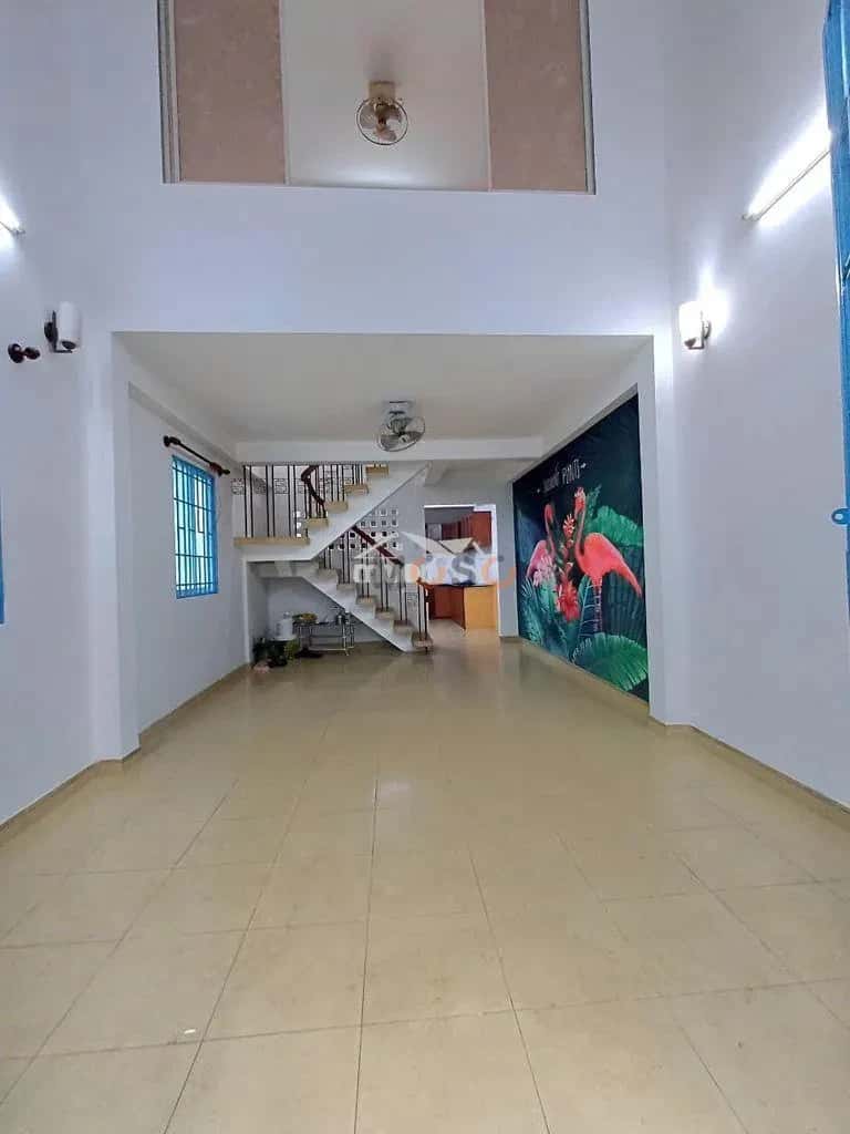 Cho thuê nhà hẻm Đường Nguyễn Kiệm Quận Phú Nhuận, TP.HCM – 4 phòng ngủ, giá 25 triệu — Hình 2 Cho thuê nhà hẻm Đường Nguyễn Kiệm Quận Phú Nhuận, TP.HCM – 4 phòng ngủ, giá 25 triệu — Hình 2