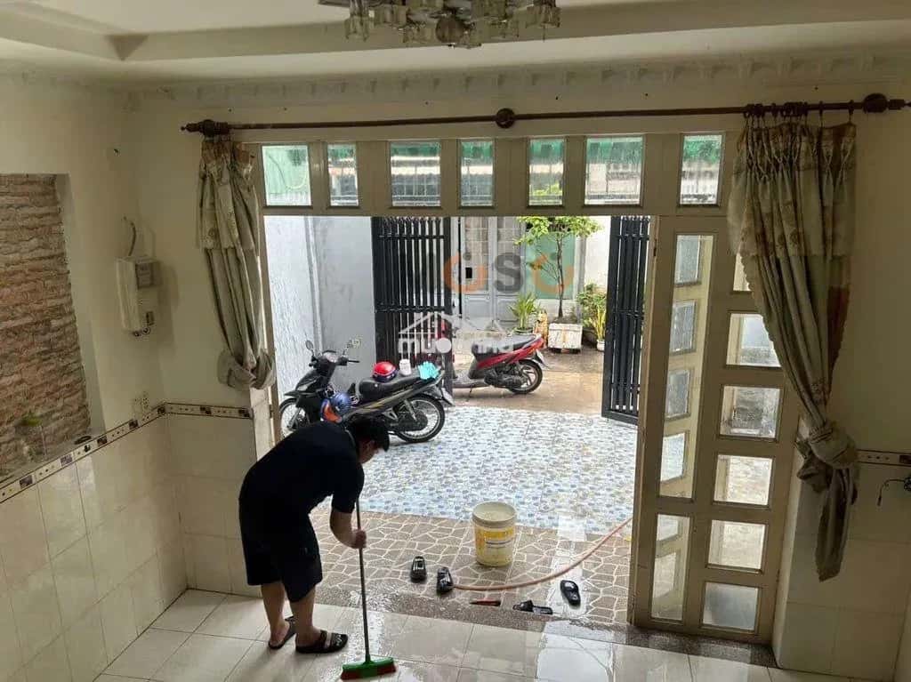 Cho thuê nhà hẻm Nguyễn Duy Cung Gò Vấp, TP.HCM – 3 phòng ngủ, giá 11 triệu — Hình 2 Cho thuê nhà hẻm Nguyễn Duy Cung Gò Vấp, TP.HCM – 3 phòng ngủ, giá 11 triệu — Hình 2