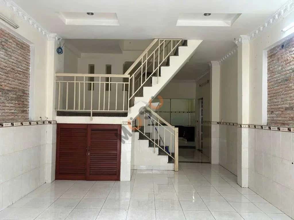 Cho thuê nhà hẻm Nguyễn Duy Cung Gò Vấp, TP.HCM – 3 phòng ngủ, giá 11 triệu — Hình 3 Cho thuê nhà hẻm Nguyễn Duy Cung Gò Vấp, TP.HCM – 3 phòng ngủ, giá 11 triệu — Hình 3