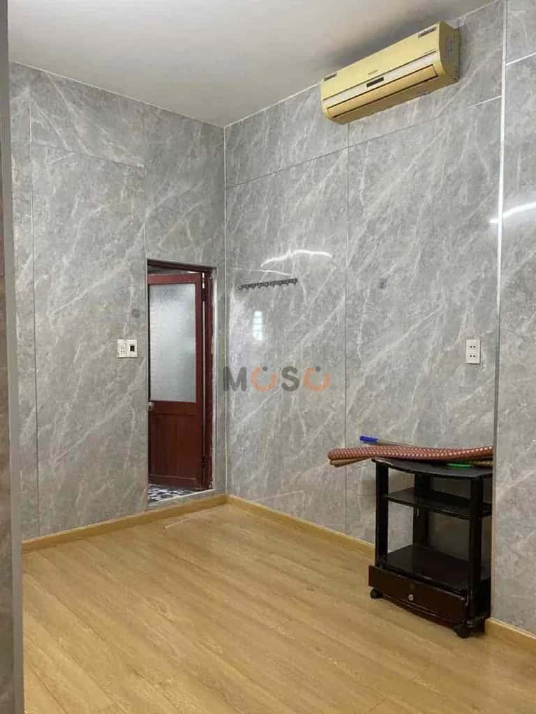 Cho thuê nhà mặt tiền Ngu Hanh Son, Da Nang – 3 phòng ngủ, giá 10 triệu — Hình 2 Cho thuê nhà mặt tiền Ngu Hanh Son, Da Nang – 3 phòng ngủ, giá 10 triệu — Hình 2