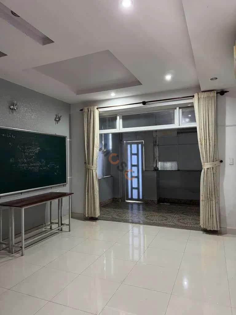 Cho thuê nhà hẻm Xô Viết Nghệ Tĩnh Quận Bình Thạnh, TP.HCM – 4 phòng ngủ, giá 20 triệu — Hình 2 Cho thuê nhà hẻm Xô Viết Nghệ Tĩnh Quận Bình Thạnh, TP.HCM – 4 phòng ngủ, giá 20 triệu — Hình 2