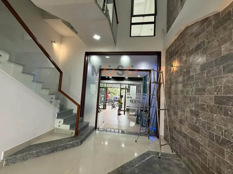 Bán nhà mặt tiền Nguyễn Chơn Quận Liên Chiểu, TP. Đà Nẵng – 3 phòng ngủ, giá 6.8 tỷ Bán nhà mặt tiền Nguyễn Chơn Quận Liên Chiểu, TP. Đà Nẵng – 3 phòng ngủ, giá 6.8 tỷ