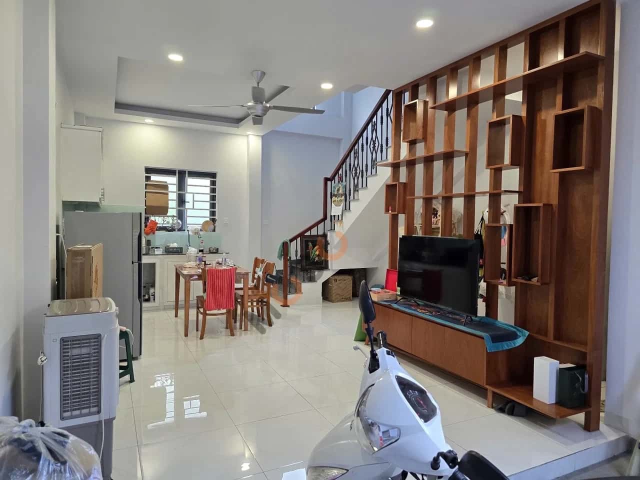 Bán nhà hẻm Lý Thường Kiệt Quận Tân Bình, TP.HCM – 3 phòng ngủ, giá 8.2 tỷ — Hình 2 Bán nhà hẻm Lý Thường Kiệt Quận Tân Bình, TP.HCM – 3 phòng ngủ, giá 8.2 tỷ — Hình 2