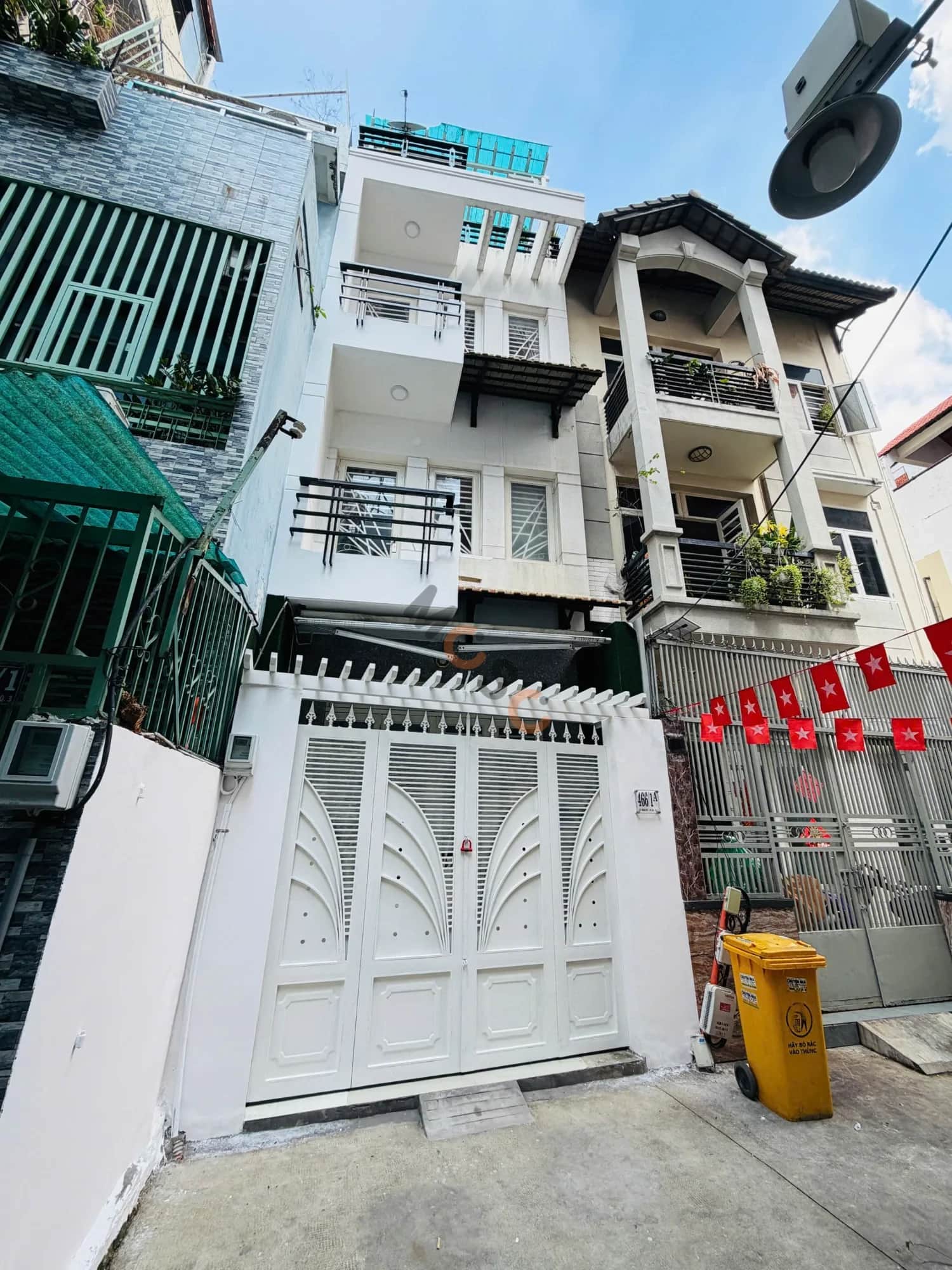 Bán nhà hẻm Lê Văn Sỹ Quận 3, TP.HCM – 4 phòng ngủ, giá 11.6 tỷ Bán nhà hẻm Lê Văn Sỹ Quận 3, TP.HCM – 4 phòng ngủ, giá 11.6 tỷ