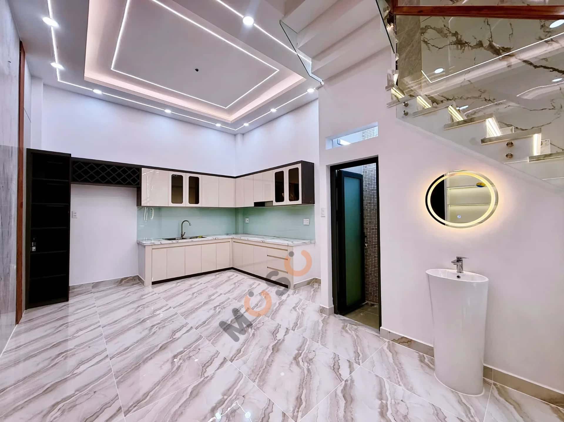 Bán nhà hẻm Dương Tự Quán Quận Bình Tân, TP.HCM – 4 phòng ngủ, giá 7 tỷ — Hình 3 Bán nhà hẻm Dương Tự Quán Quận Bình Tân, TP.HCM – 4 phòng ngủ, giá 7 tỷ — Hình 3