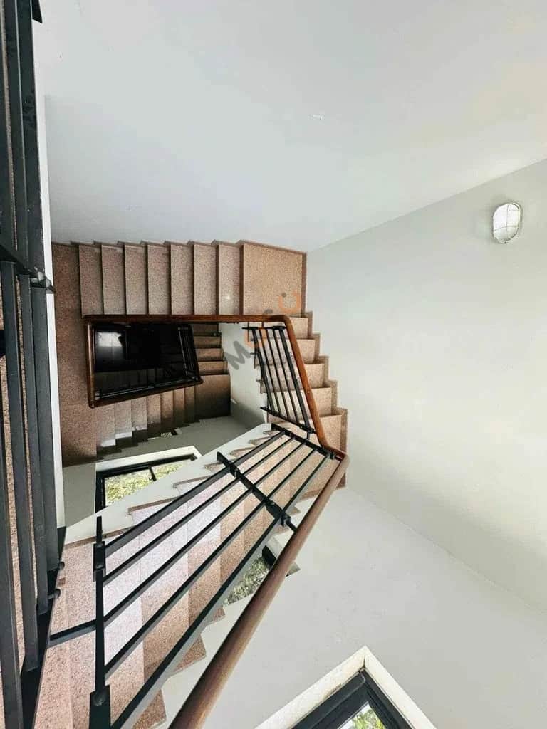 Cho thuê nhà mặt tiền Hẻm 1428 Quận 7, TP.HCM – 5 phòng ngủ, giá 55 triệu Cho thuê nhà mặt tiền Hẻm 1428 Quận 7, TP.HCM – 5 phòng ngủ, giá 55 triệu
