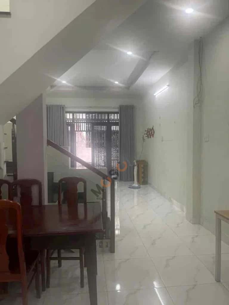 Cho thuê nhà hẻm Đường Số 4 Gò Vấp, TP.HCM – 2 phòng ngủ, giá 10.5 triệu — Hình 2 Cho thuê nhà hẻm Đường Số 4 Gò Vấp, TP.HCM – 2 phòng ngủ, giá 10.5 triệu — Hình 2