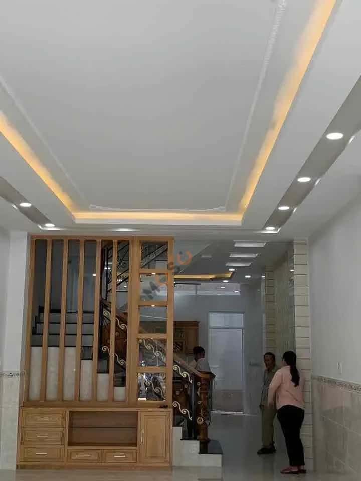 Cho thuê nhà mặt tiền Đường Tên Lửa Bình Tân, TP.HCM – 5 phòng ngủ, giá 30 triệu — Hình 2 Cho thuê nhà mặt tiền Đường Tên Lửa Bình Tân, TP.HCM – 5 phòng ngủ, giá 30 triệu — Hình 2