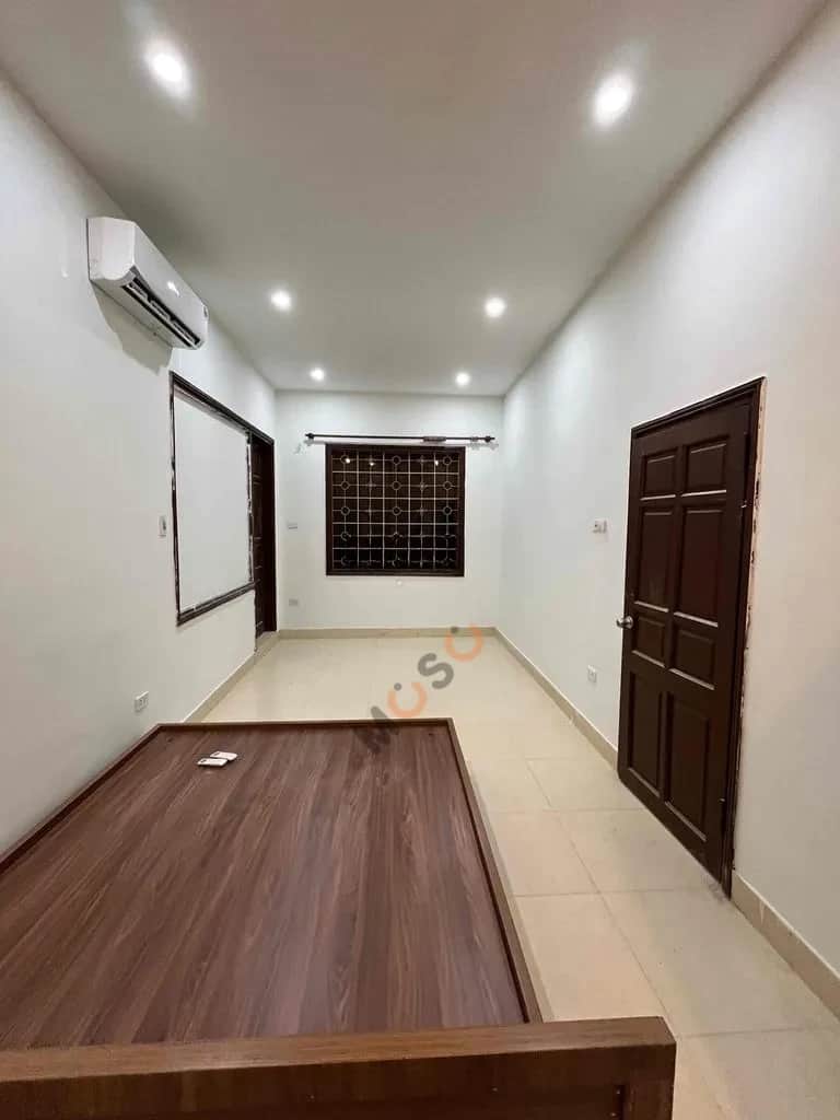 Cho thuê nhà mặt tiền Phố Yên Lãng Đống Đa, Hà Nội – 4 phòng ngủ, giá 15 triệu Cho thuê nhà mặt tiền Phố Yên Lãng Đống Đa, Hà Nội – 4 phòng ngủ, giá 15 triệu