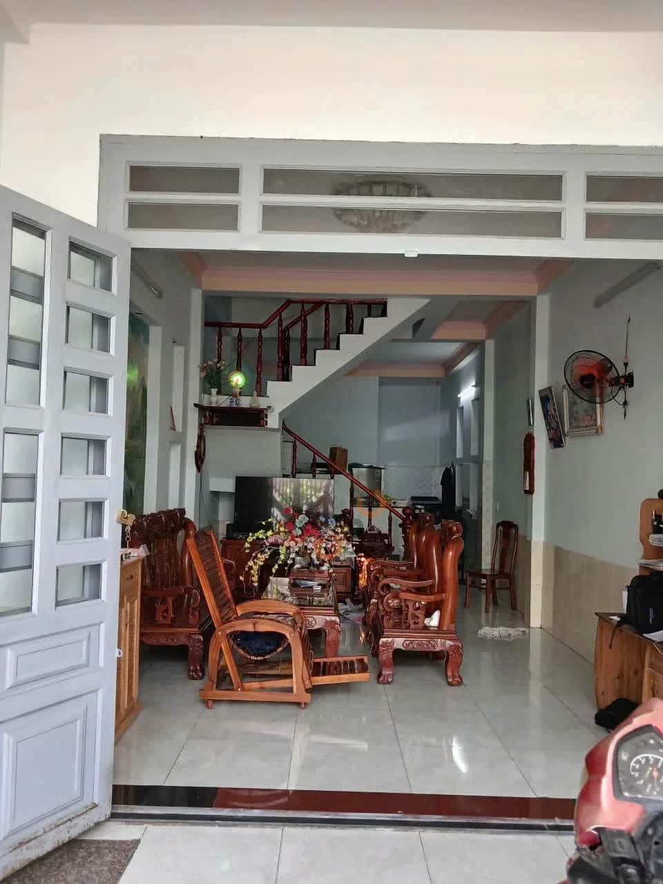 Bán nhà hẻm KP Chiêu Liêu Thành phố Dĩ An, Bình Dương – 2 phòng ngủ, giá 3.6 tỷ — Hình 2 Bán nhà hẻm KP Chiêu Liêu Thành phố Dĩ An, Bình Dương – 2 phòng ngủ, giá 3.6 tỷ — Hình 2
