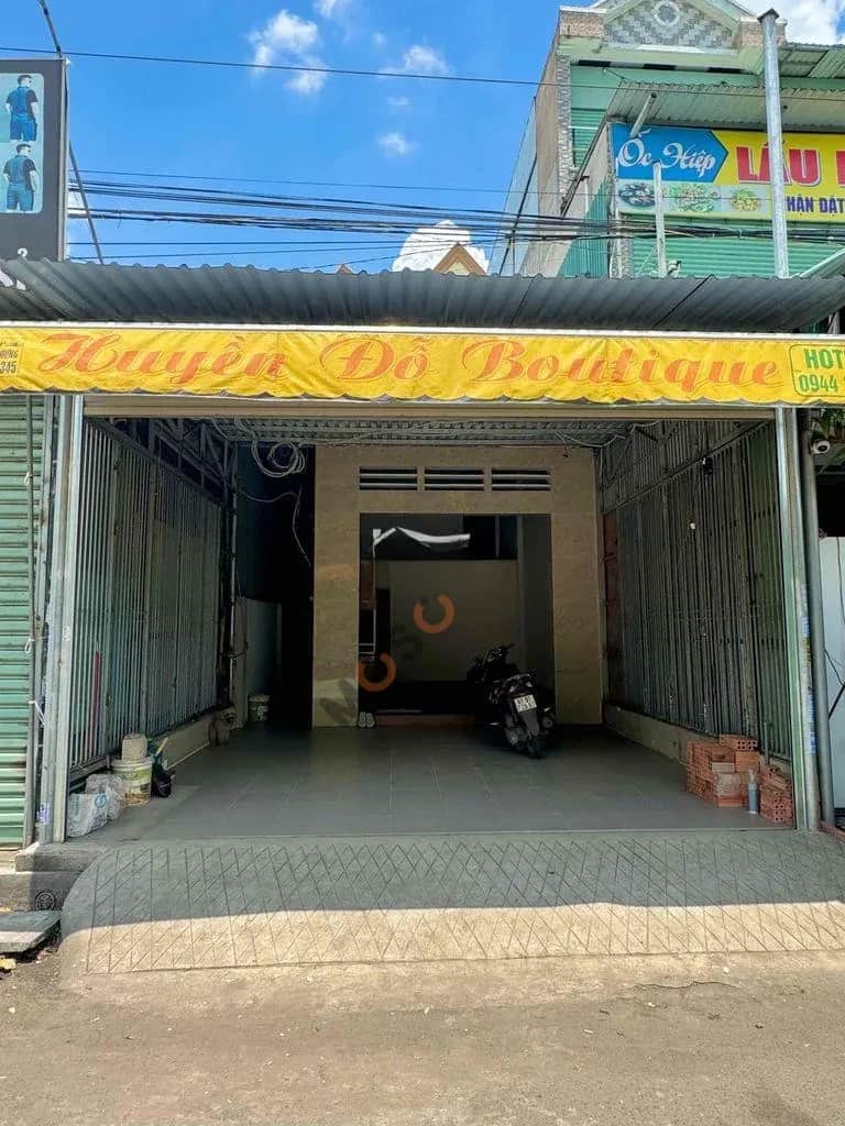 Cho thuê nhà mặt tiền Đường Số 5 Dĩ An, TP.HCM – giá 13 triệu Cho thuê nhà mặt tiền Đường Số 5 Dĩ An, TP.HCM – giá 13 triệu