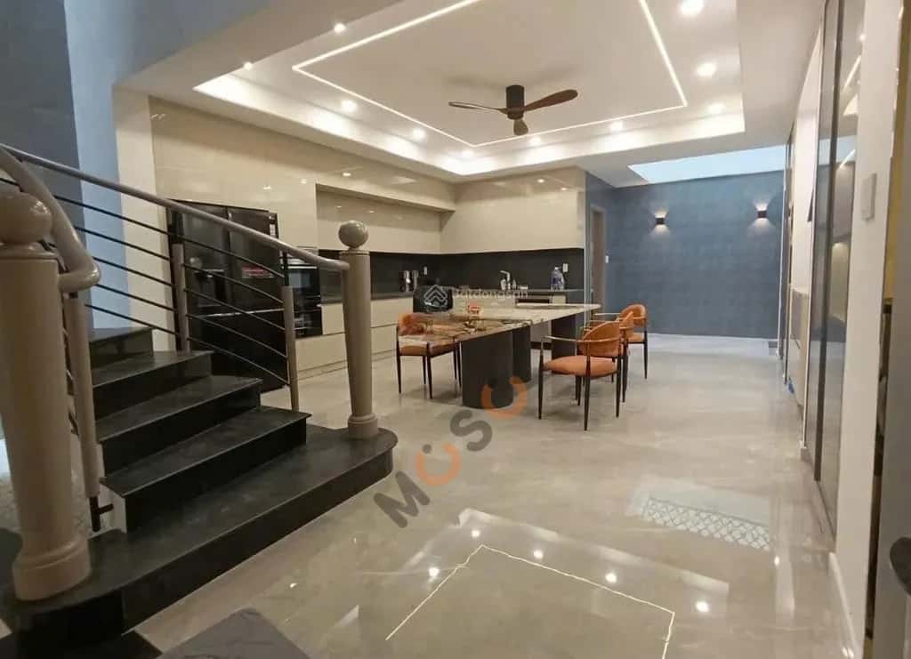 Cho thuê nhà hẻm Đường Hoàng Văn Thụ Quận Tân Bình, TP.HCM – 5 phòng ngủ, giá 26 triệu — Hình 3 Cho thuê nhà hẻm Đường Hoàng Văn Thụ Quận Tân Bình, TP.HCM – 5 phòng ngủ, giá 26 triệu — Hình 3