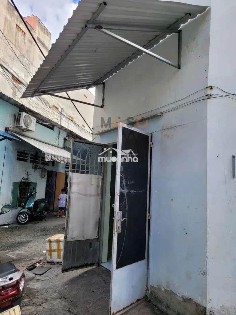 Cho thuê nhà hẻm Dương Đức Hiền Quận Tân Phú, TP.HCM – giá 3.9 triệu Cho thuê nhà hẻm Dương Đức Hiền Quận Tân Phú, TP.HCM – giá 3.9 triệu